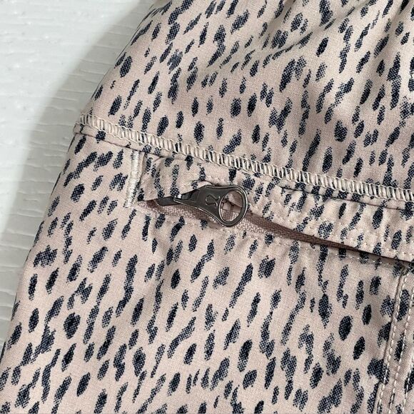 Lululemon Step Lively Crop Pants Dottie Dash Grain Black Women’s Size 4 - Picture 6 of 9